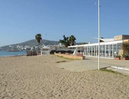 artravel plage varkysa